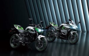 Gebrakan Kawasaki Ninja e-1 dan Z e-1