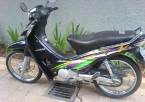 Honda Supra V Langka dan Paling Beda!