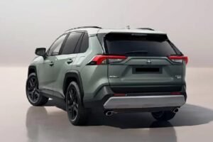 Pesona Toyota Rush 2024 Elegansi Berkombinasi dengan Teknologi Canggih!