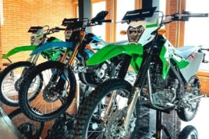 Power dan Style yang Menggoda! Kawasaki KLX 150 SE 2024 Temukan Spesifikasi Terbaru dan Harga yang Menggiurkan