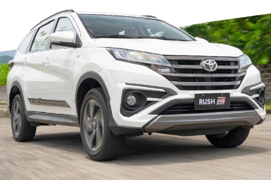 Toyota Rush 2024 Elegansi, Teknologi Canggih, dan Keamanan Tanpa Kompromi!