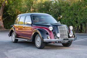Hanya 100 unit di Dunia! Mobil Toyota Classic di Lelang Mecum Auction!