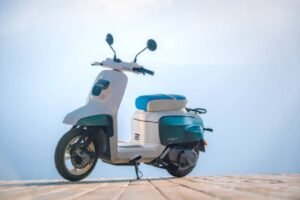 Motor Matic Terbaru 2024 Julio 125, Unik dan Lucu Banget! Bikin Honda Stylo 160 Kehabisan Akal!
