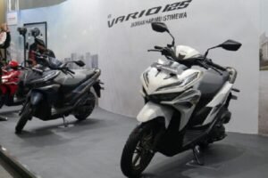 NGERI! Konsumsi BBM 51,7Km per Liter, New Honda Vario 125 2024 Jawara Motor Harian!