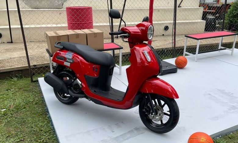 Rahasia Terungkap! Yamaha Fazzio 125 CC: Motor Matic Hybrid yang Bikin