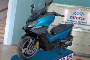 SYM Cruisym GT 150 Skutik Premium Penantang Honda PCX 160 dan Yamaha NMAX 155! Apa yang Membuatnya Berbeda