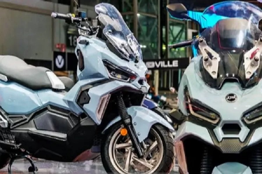 SYM Husky 150 vs. Honda ADV 160 Duel Skutik Petualang yang Memikat Hati!