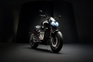 Saksi Kehebatan! Triumph Rocket 3 TFC Saingan Tangguh Harley Davidson yang Mewah dan Megah