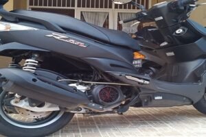 Siap-siap Terpesona! Kymco Luncurkan Racing H 150, Skutik Sporty Pesaing Berat Yamaha NMax!