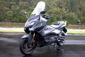 Skutik Bongsor KMAX 180 Tampil Agresif, Performa Andal, Fitur Canggih!
