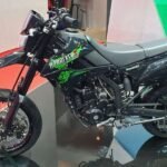 Terpesona dengan Supermoto 250cc Intip Harga Motor Baru Kawasaki D-Tracker X 2024!
