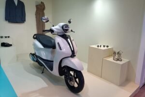 Terungkap! Skutik Retro Yamaha Grand Filano Hybrid Connected Fitur Canggih, Harga Terjangkau!