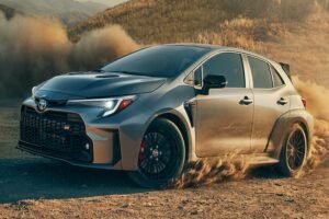 Toyota GR Corolla 2024 Menggebrak dengan Mesin Turbo 1.600 CC dan Harga Fantastis!