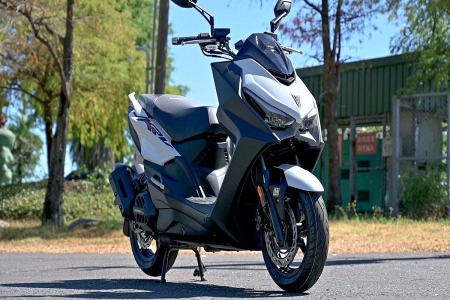 Waspada! Honda PCX Tersaingi oleh Kymco KRV 180i DDS dengan Mesin Besar dan Harga yang Terjangkau, Simak Speknya di Sini!