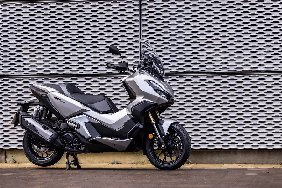 Wow! New Honda ADV 350 Bikin Yamaha Nmax 155 Merinding, Tampilannya Bikin Melongo!