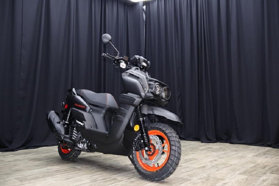 Wow! Yamaha Zuma 125 2024 Motor Petualangan dengan Desain Futuristik dan Performa Unggul!