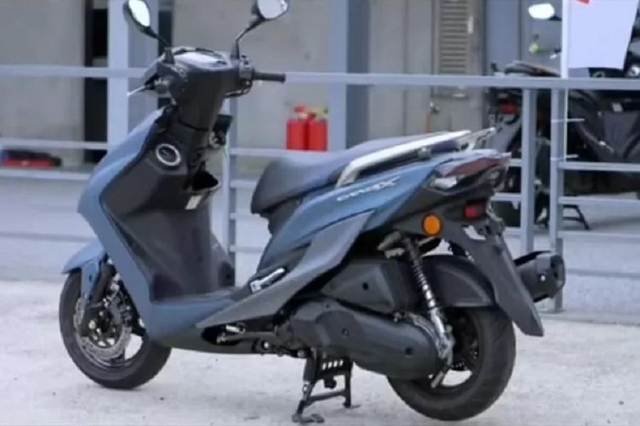Yamaha FreeGo Facelift 2024 Penakluk Honda Vario 125! Performa Tangguh, Kenyamanan Harian Terjamin!