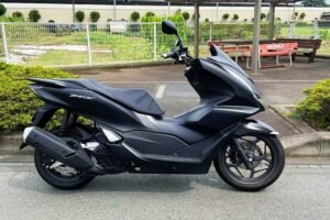 Honda PCX 175 cc 2024 Kemewahan yang Memikat dan Performa Tak Tertandingi! Siap-siap Terpesona dengan Skuter Matic Terbaru yang Mewah!