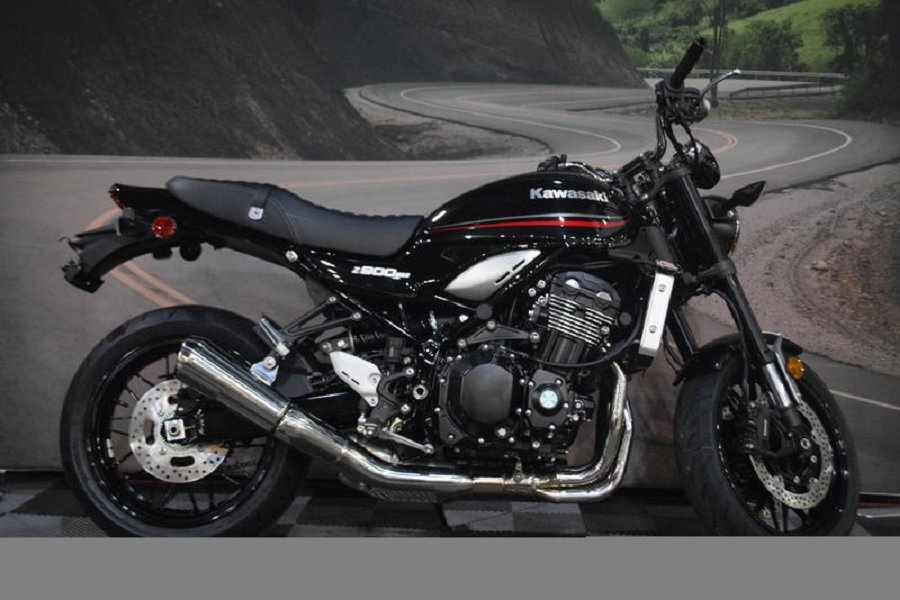 Kawasaki Z900RS 2024 Harmoni Antara Klasik dan Modern dalam Satu Motor