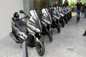 Kejutan Otomotif 2024 Kawasaki Rilis Ninja Matic! Siap Gempur Dominasi Yamaha NMAX