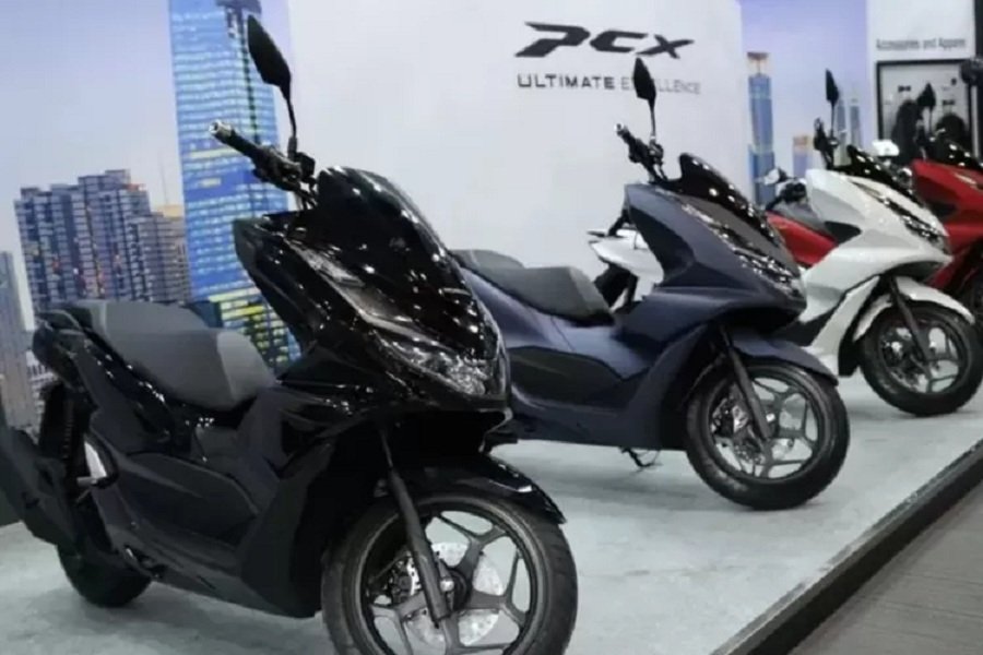 Kemewahan dan Performa Superior Honda PCX 175 cc 2024 yang Membuat Pasar Skuter Matic Bergemuruh!