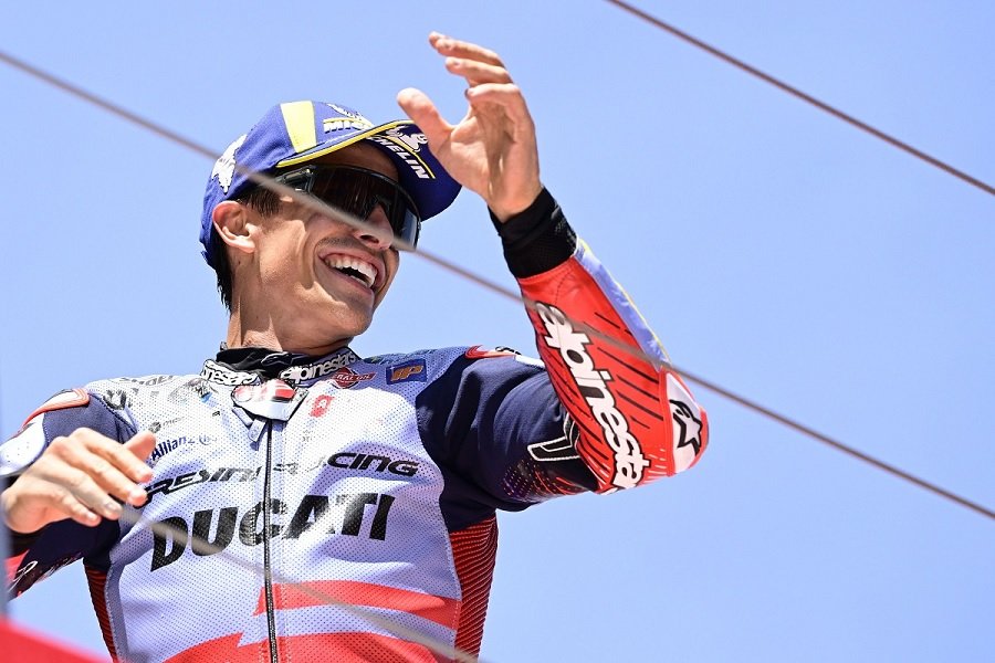 Marc Marquez Dilirik Ducati untuk 2025 Bos Gresini Racing Gelisah Saya Akan Lakukan Segalanya untuk Mempertahankannya