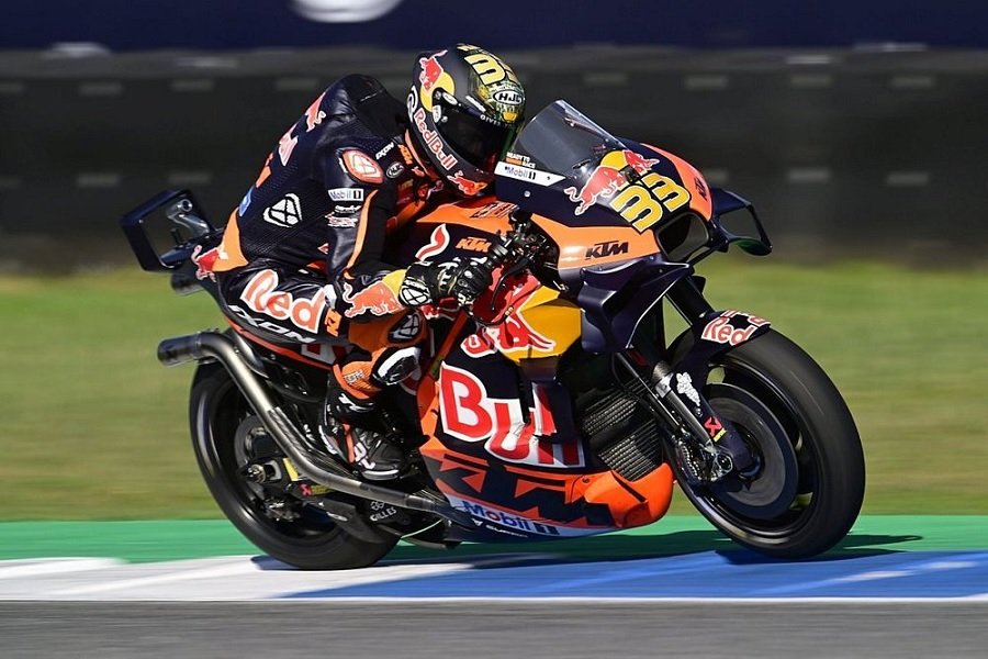 MotoGP Prancis 2024 - Brad Binder Dari Kesedihan di Posisi Terakhir hingga Mimpi Meniru Marc Marquez yang Sulit Dicapai