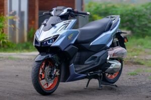 Terungkap! Rahasia Para Pecinta Skuter Matic Tergila-gila dengan All New Honda Vario 160 2024!