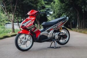 Wow, Yamaha Nouvo 125 Kembali! Desain Agresif, Teknologi Canggih, Siap Saingi Honda Vario 125!