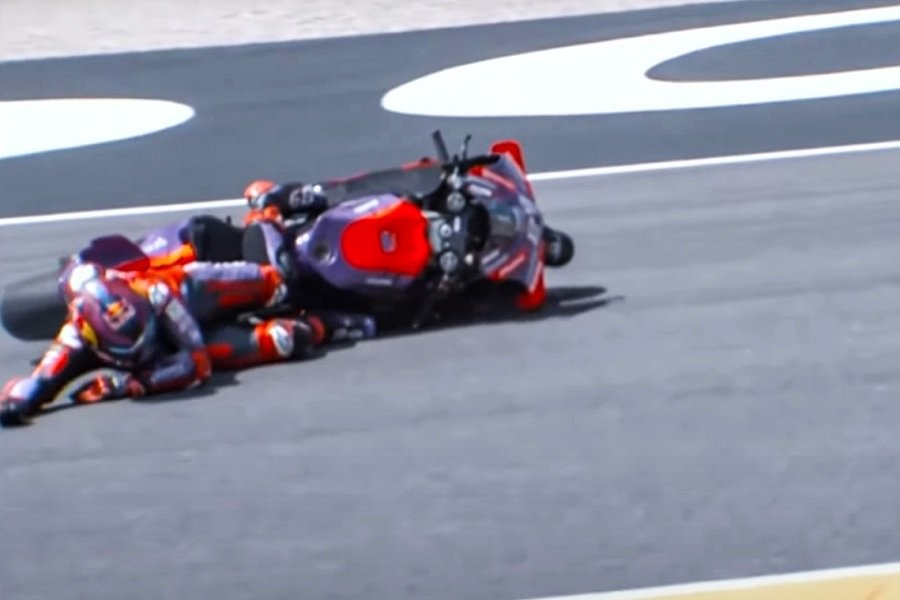 Drama di Sirkuit Jorge Martin Bingung dan Terkejut dengan Crash Aneh Saat Sprint Race