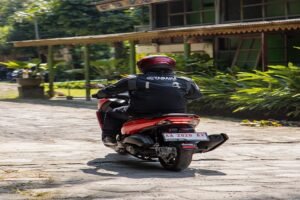 Gus Paox Iben Puji Yamaha LEXi LX 155