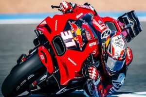 Mengapa KTM Menahan Diri dari Membawa Rider Muda ke MotoGP 2025-2026