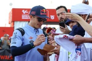 Skandal Ducati di MotoGP 2025 Melepas Pembalap Muda Demi Marc Marquez, Apa yang Terjadi