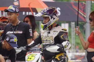Tangguh Di Trek Licin, Doni Tata Berhasil Finish Di Posisi Keempat!