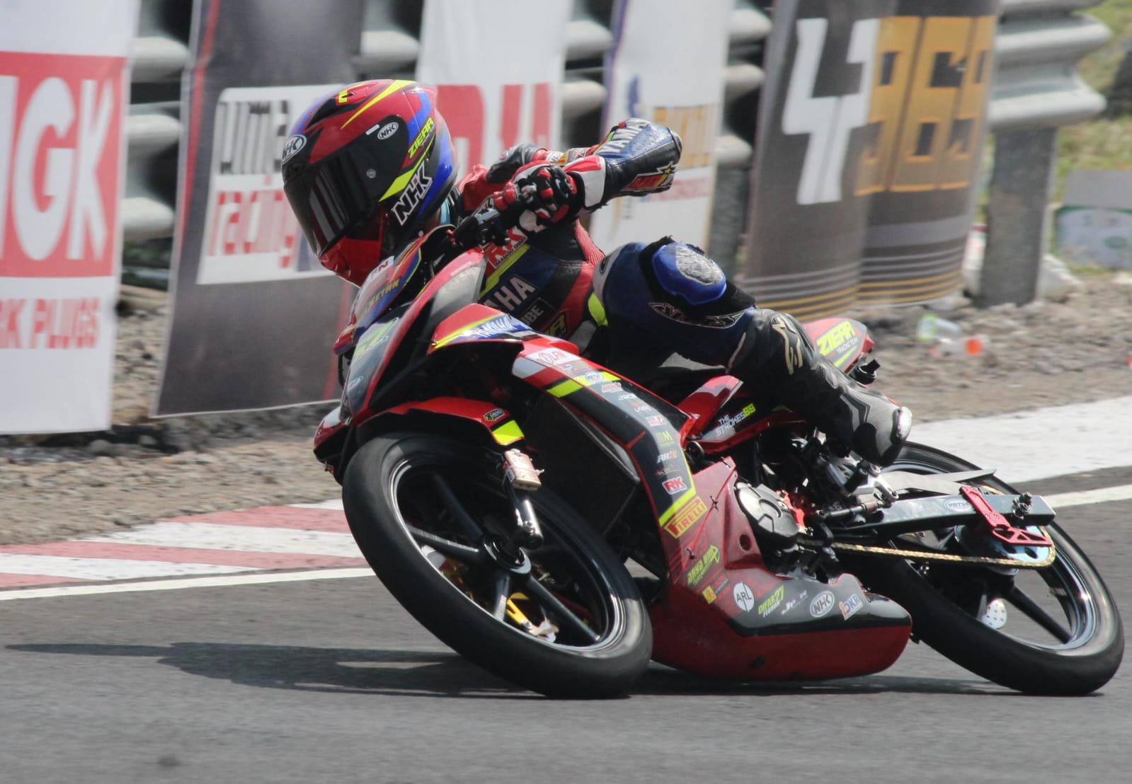 LFN HP969 Road Race 2024: Si Cepat! Jordan Badaru Pimpin Kelas Novice MP2 di Urutan Pertama!