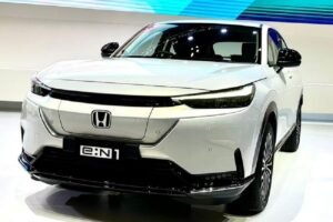 Mulai Bersaing Nih! Honda Luncurkan Mobil Listrik Pertamanya di Indonesia, Diberi Nama Honda e:N1!