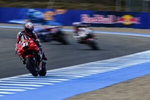 Pedro Acosta Fenomena Baru di MotoGP 2024, Tantangan dan Kecelakaan di GP Belanda