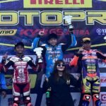 Raih Podium Pertama! Davino Britani Bayar Kekalahannya di Race 1 Dengan Manfaatkan Trek Kering Pada Gelaran Kejurnas Motoprix Seri 2 Tasikmalaya