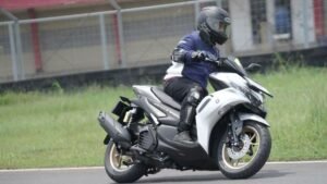 test-ride-all-new-aerox-155-connected_169