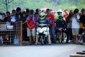 Ahmad Luthfi Battle Java Drag Bike Rookie 2024 Pekalongan: Ahli Kebut Jangan Sampai Ketinggalan!