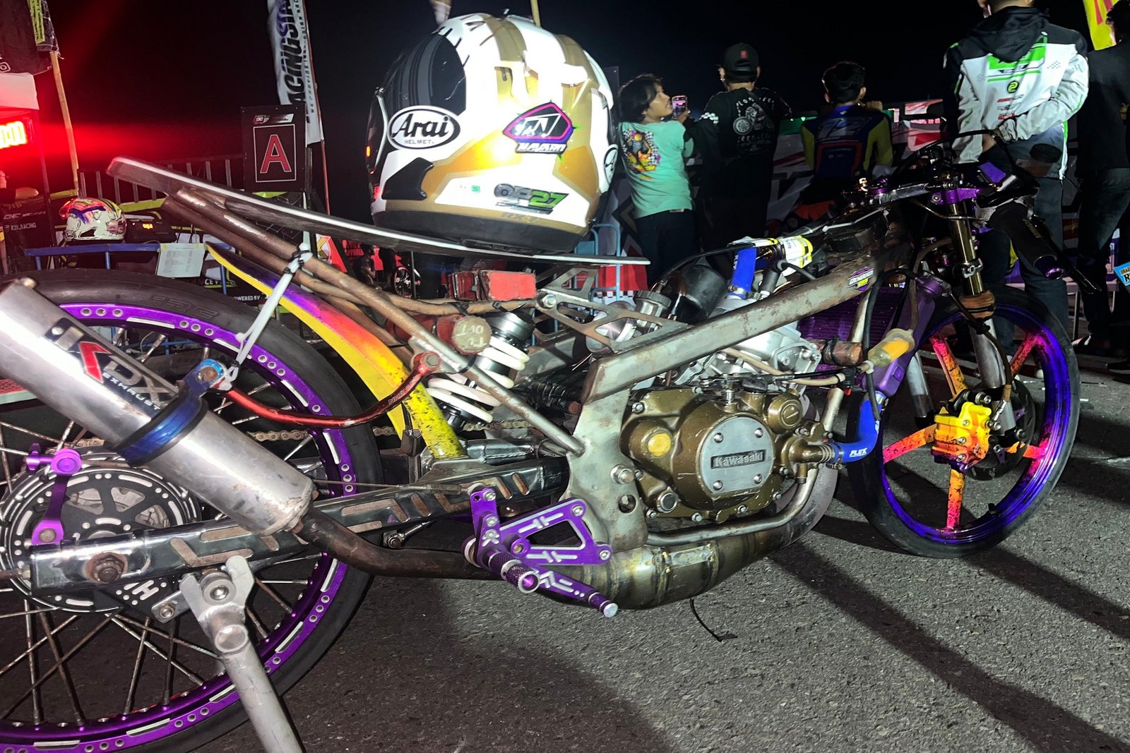 Adit Coco Dominasi Klasemen KING FU! Fanterra Wijaya Racing Team Menggebrak di Kawahara Djava K2R IDC 2024 Round 3