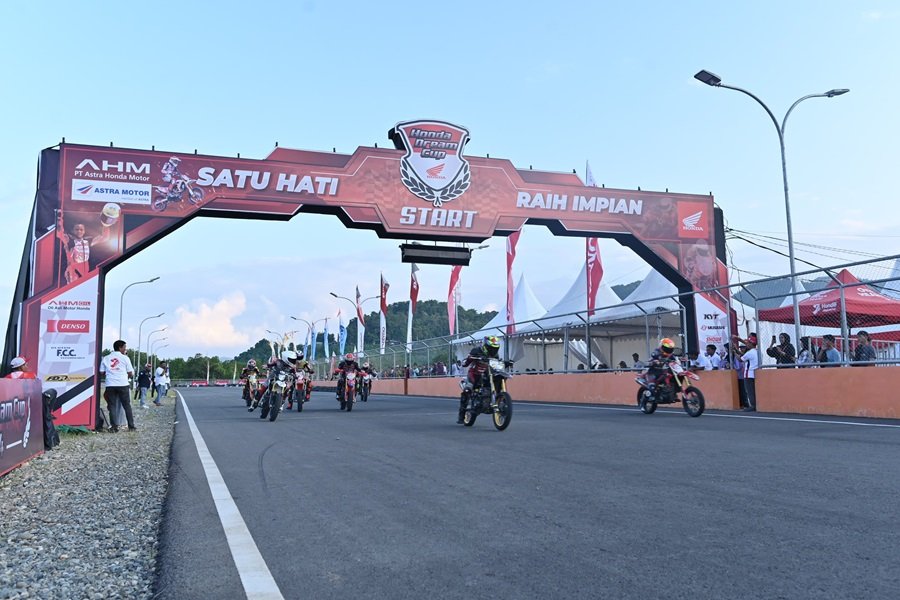 Ajak Pecinta Balap! Honda Dream Cup 2025 Hadirkan Kelas Baru Vario 160