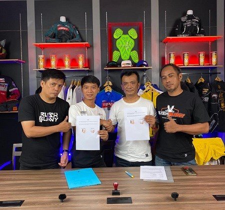 Rushbunny Gandeng Opick Acil: Kolaborasi Yahud di Trek Balap Lurus