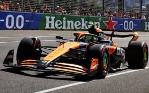 Lando Norris Perkasa di FP1 GP Australia 2025: Drama Red Flag, Hasilnya Eks Ferrari Ke 2, Leclerc ke 3. Lalu Hamilton?