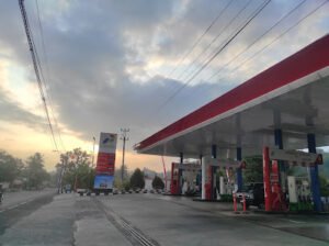 pom bensin terdekat susukan