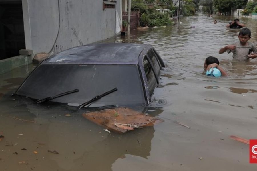 Waspada, Ada Batas Waktu Maksimal Klaim Asuransi Mobil Korban Banjir