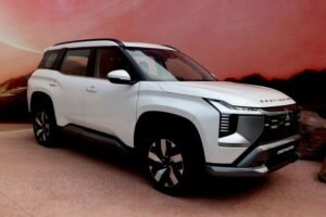 POPULER OTOMOTIF] Mitsubishi Destinator Disorot! Komparasi Dimensi hingga Bahaya Telat Ganti Oli Kompresor AC