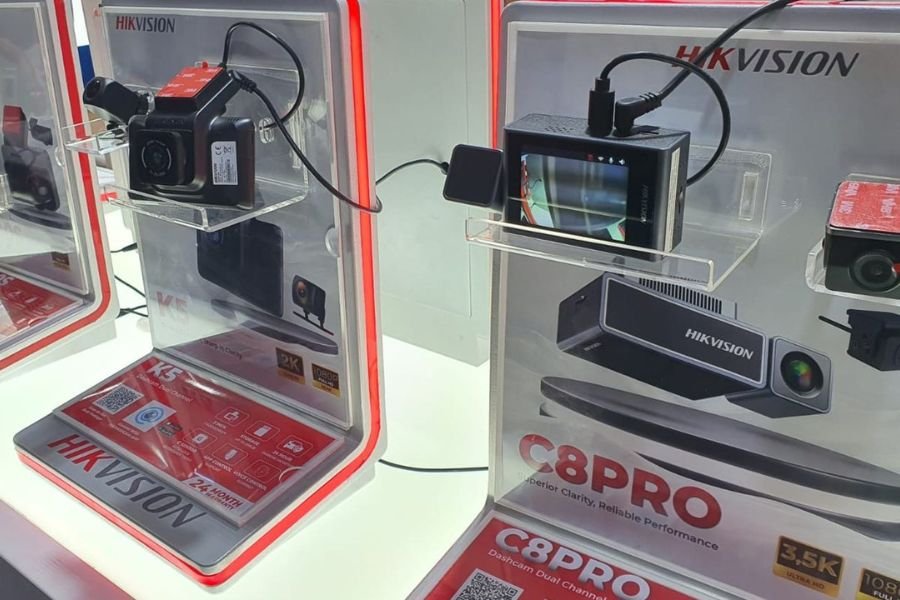 Bukan Sekadar Aksesori, Ini Fungsi Vital Dashcam Mobil di Era Modern