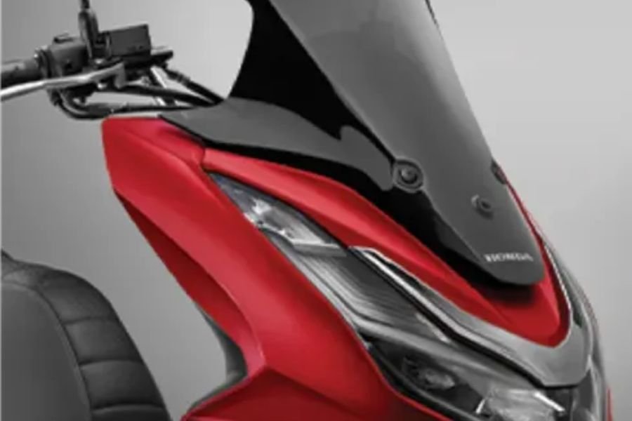 High Windscreen Honda PCX 160 (08S10K1ZG00): Aksesoris Resmi Untuk Perlindungan Angin & Tampilan Elegan