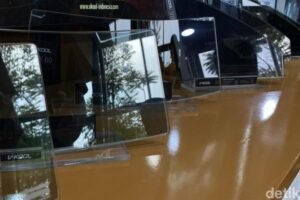 Rekomendasi Tingkat Kegelapan Kaca Film Mobil Sesuai Aturan dan Fungsi | Tips Pilih Kaca Film Terbaik 2025